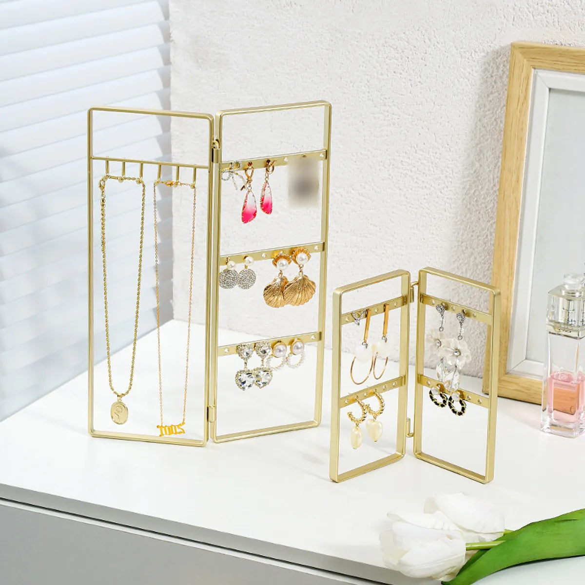 Fashion Geometric Metal Jewelry Rack