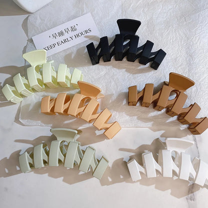 Women'S Fashion Geometric Plastic Hair Claws