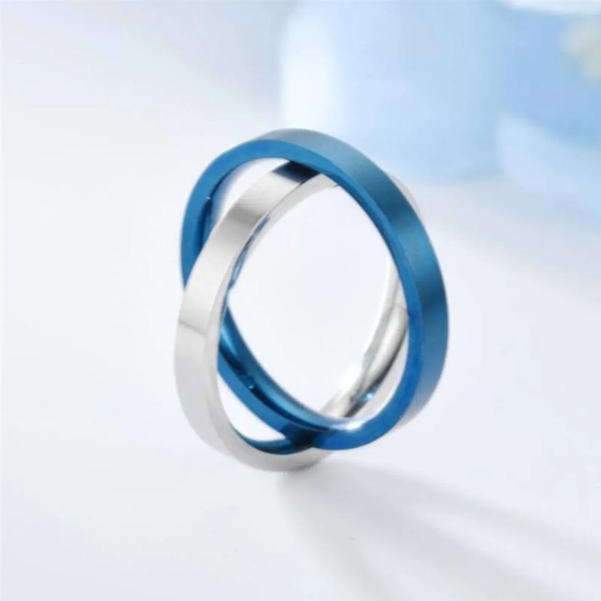 Fashion Geometric Rotating Stainless Steel Contrast Color Ring