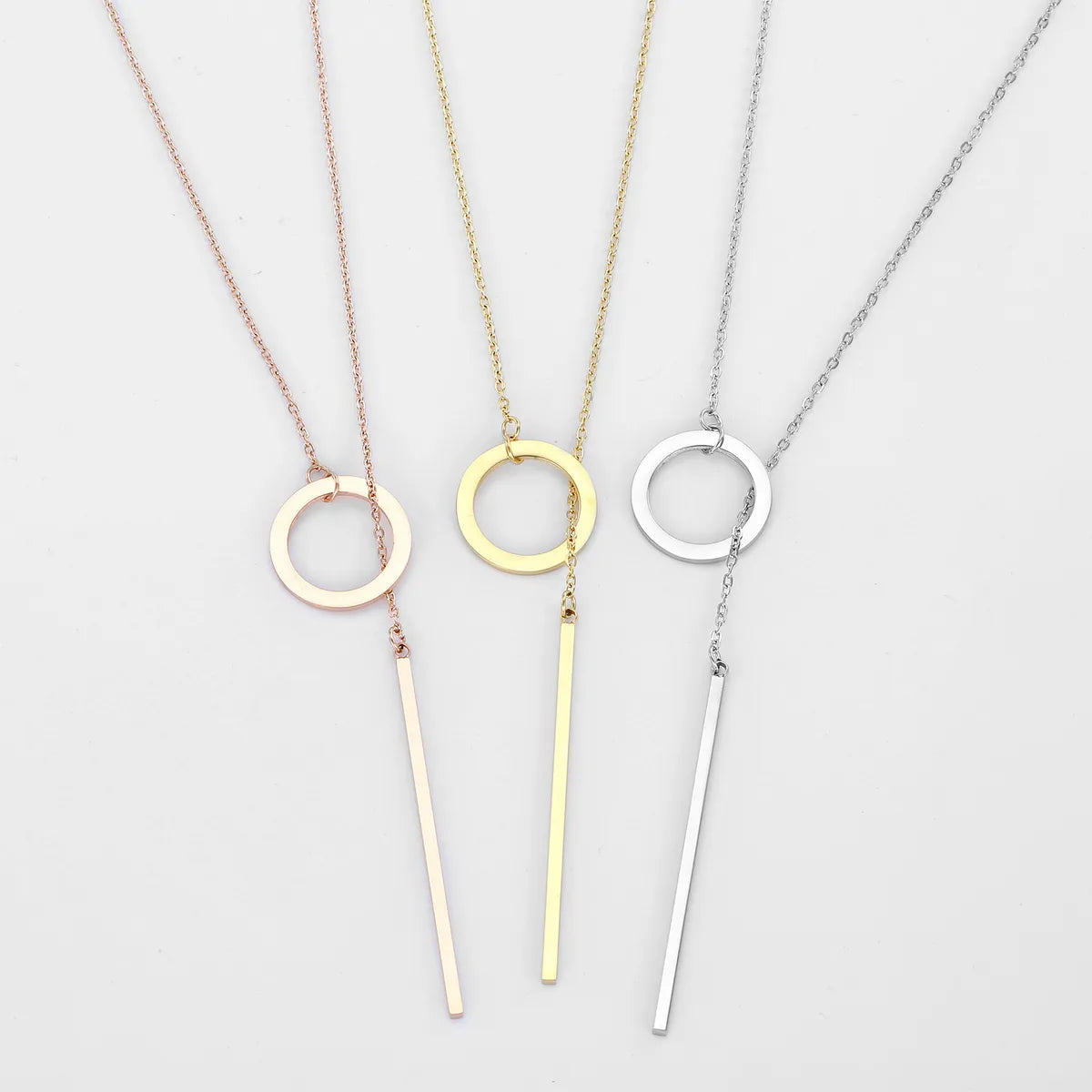 Fashion Geometric Round Stainless Steel Necklace Clavicle Chain Wholesale