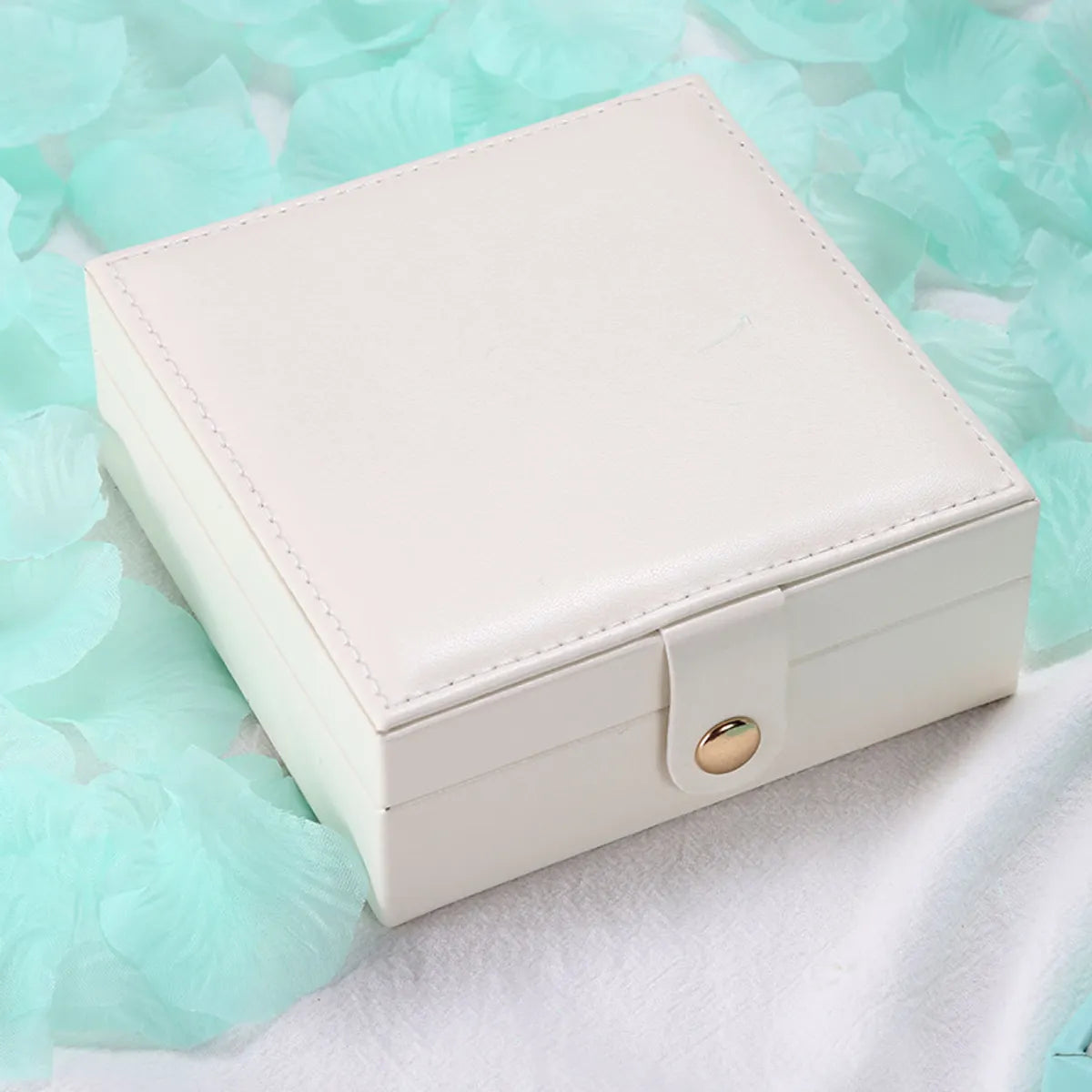 Fashion Geometric Solid Color Pu Leather Metal Jewelry Boxes