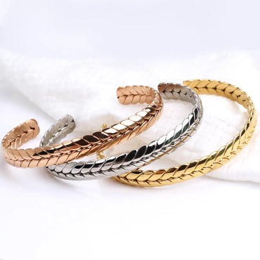 Fashion Geometric Stainless Steel Plating Bangle