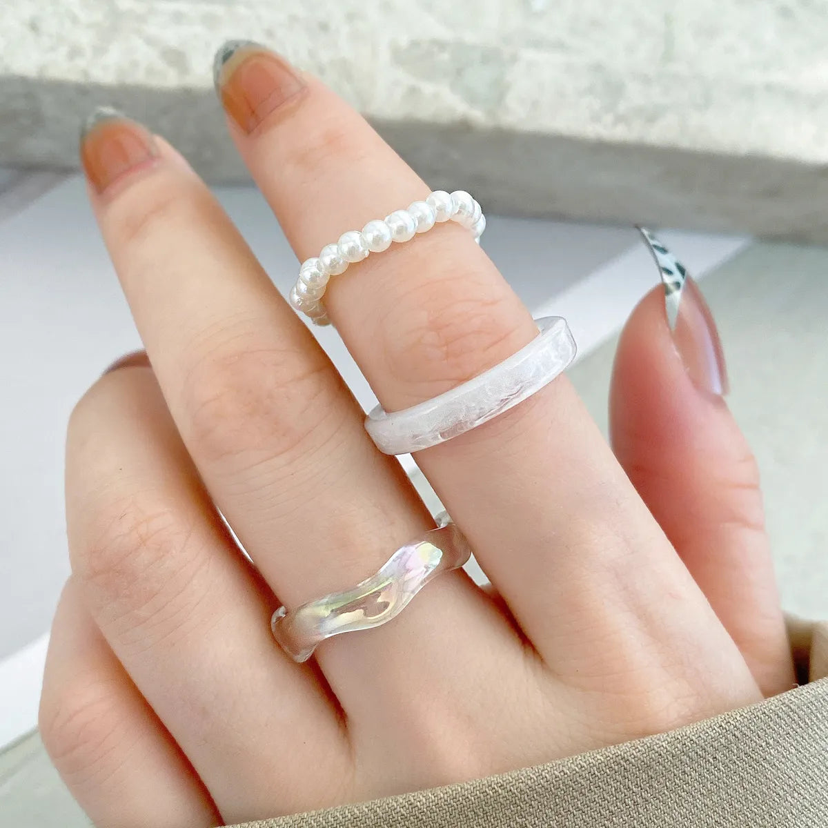 Fashion Geometric Synthetic Resin Rings