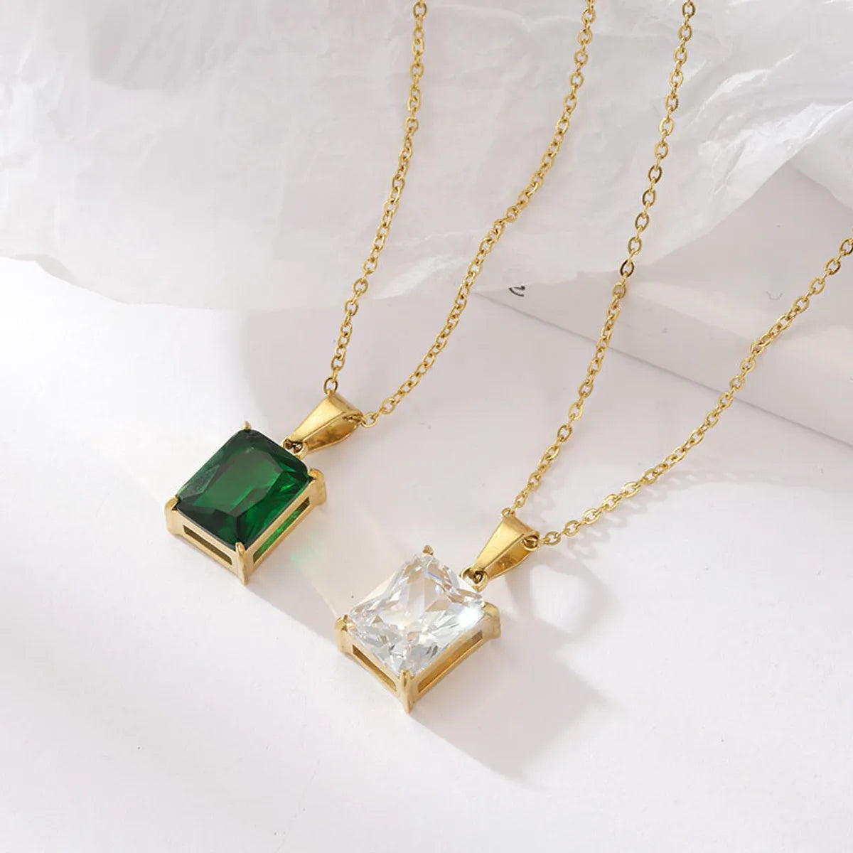 Fashion Geometric Titanium Steel Necklace Inlay Zircon Stainless Steel Necklaces