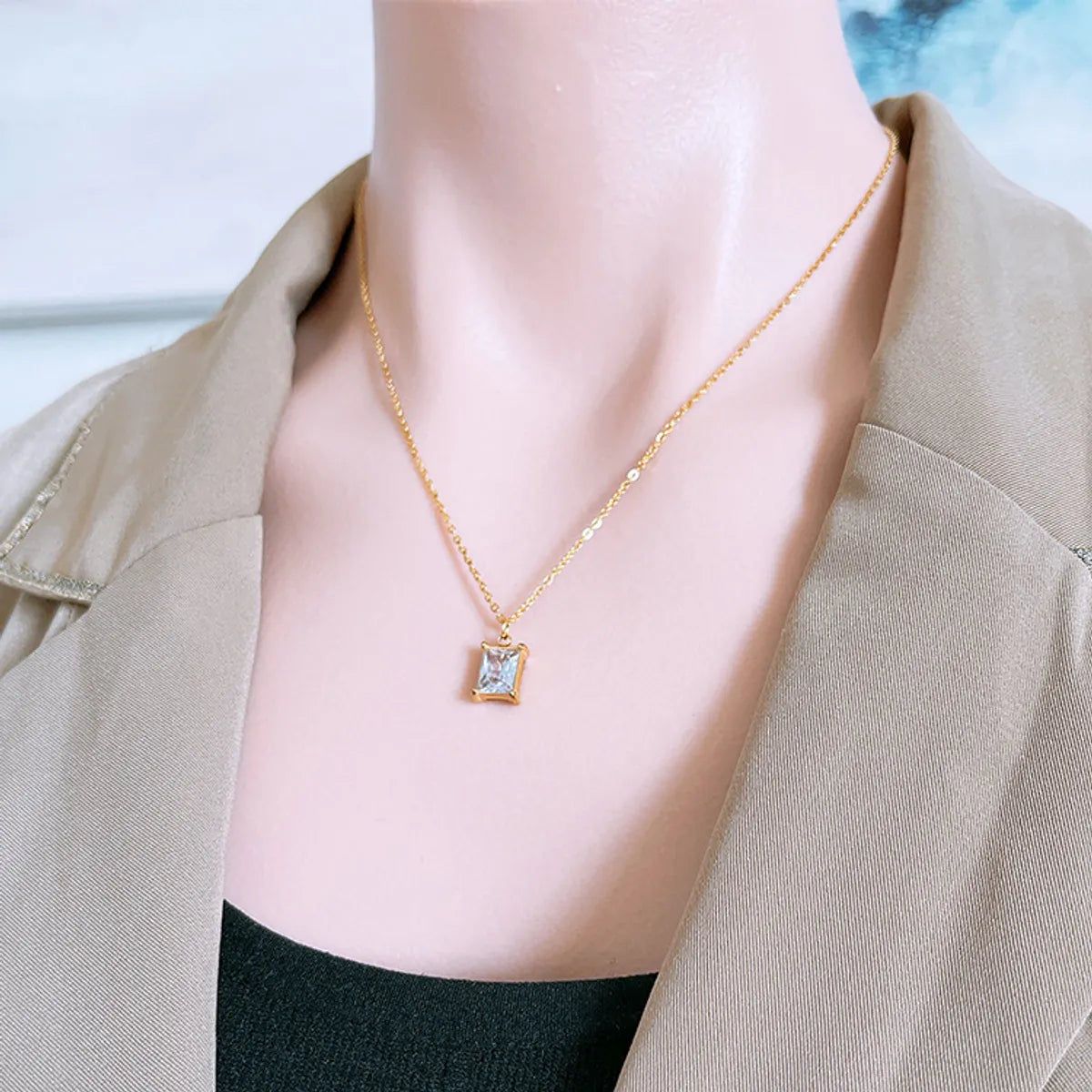 Wholesale Fashion Geometric Titanium Steel Inlay Zircon Pendant Necklace