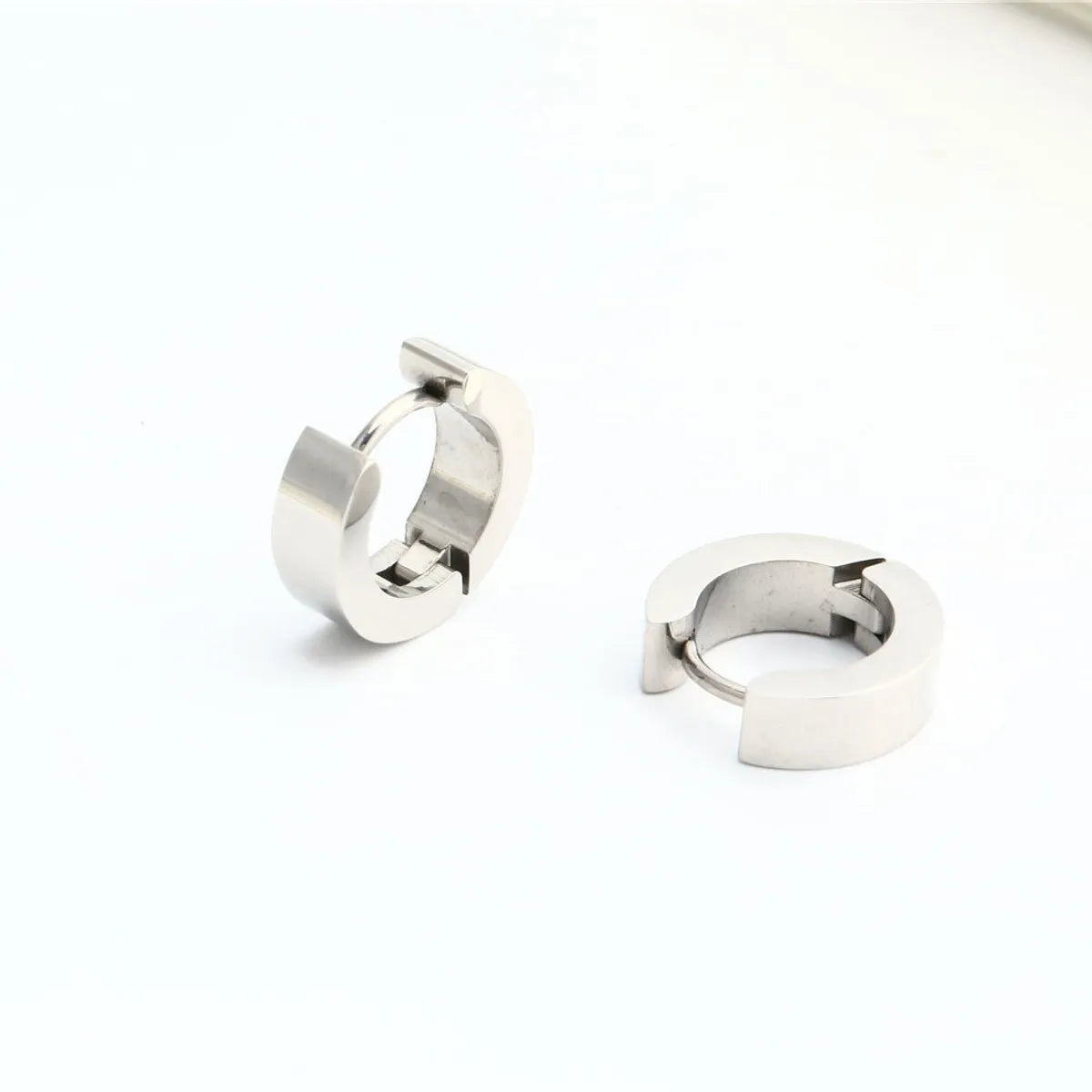 1 Piece Fashion Geometric Titanium Steel Plating Earrings