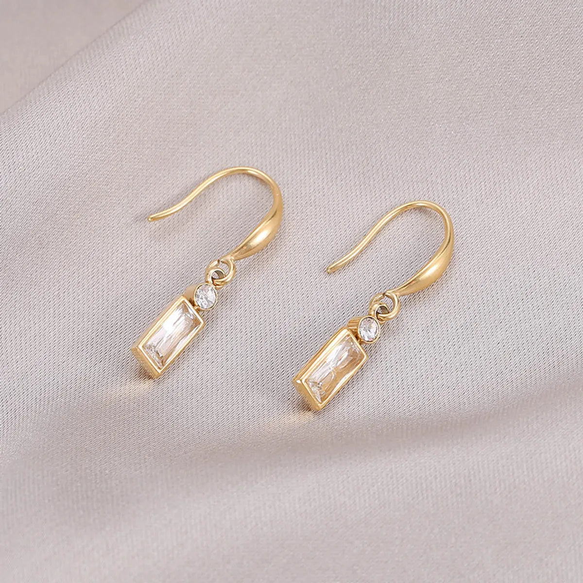 Fashion Geometric Titanium Steel Plating Zircon Earrings 1 Pair