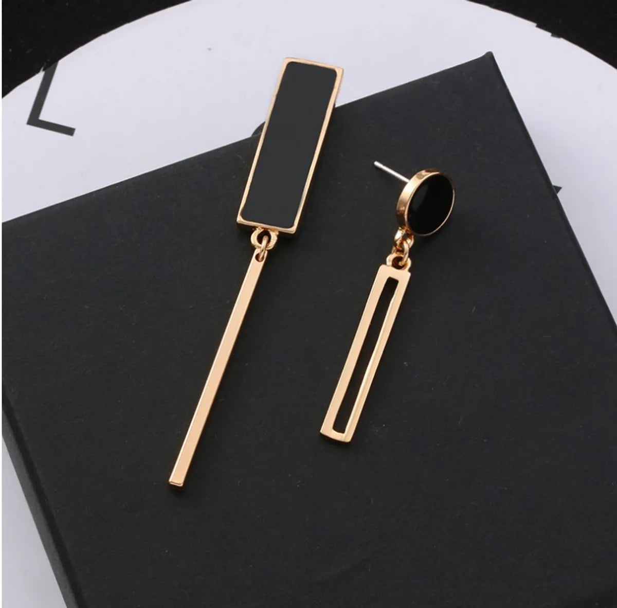 Fashion Geometry Pattern Long Asymmetric Alloy Stud Earrings