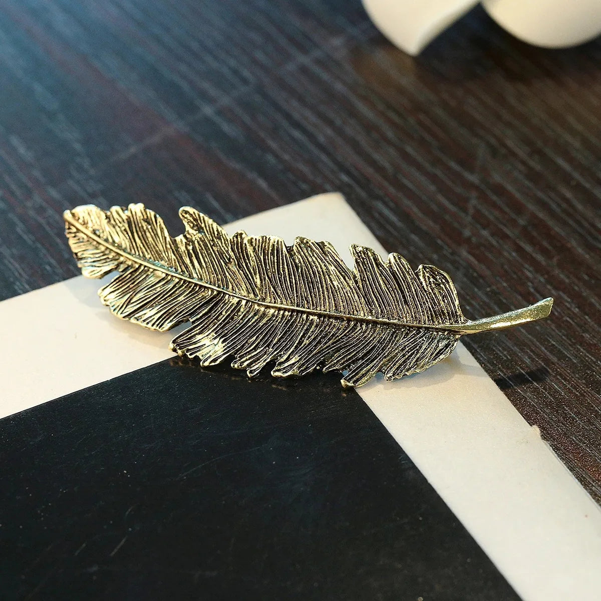 Fashion Golden Feather Leaf Hairpin