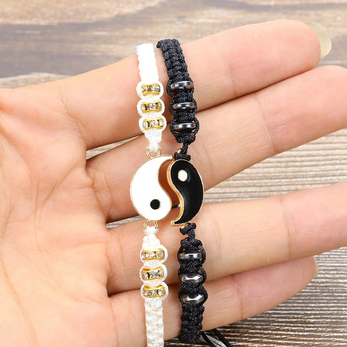 Fashion Gossip Alloy Rope Enamel Unisex Bracelets