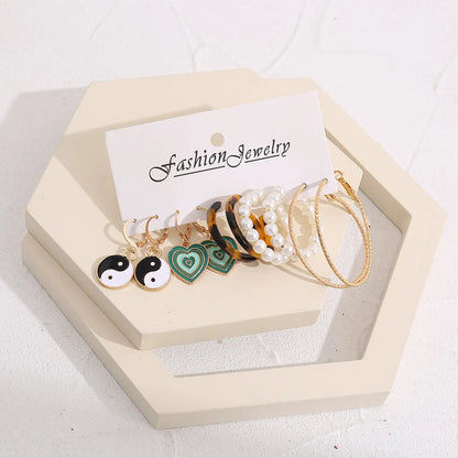 Fashion Green Dripping Oil Heart-shaped Pendant Alloy Earrings Set