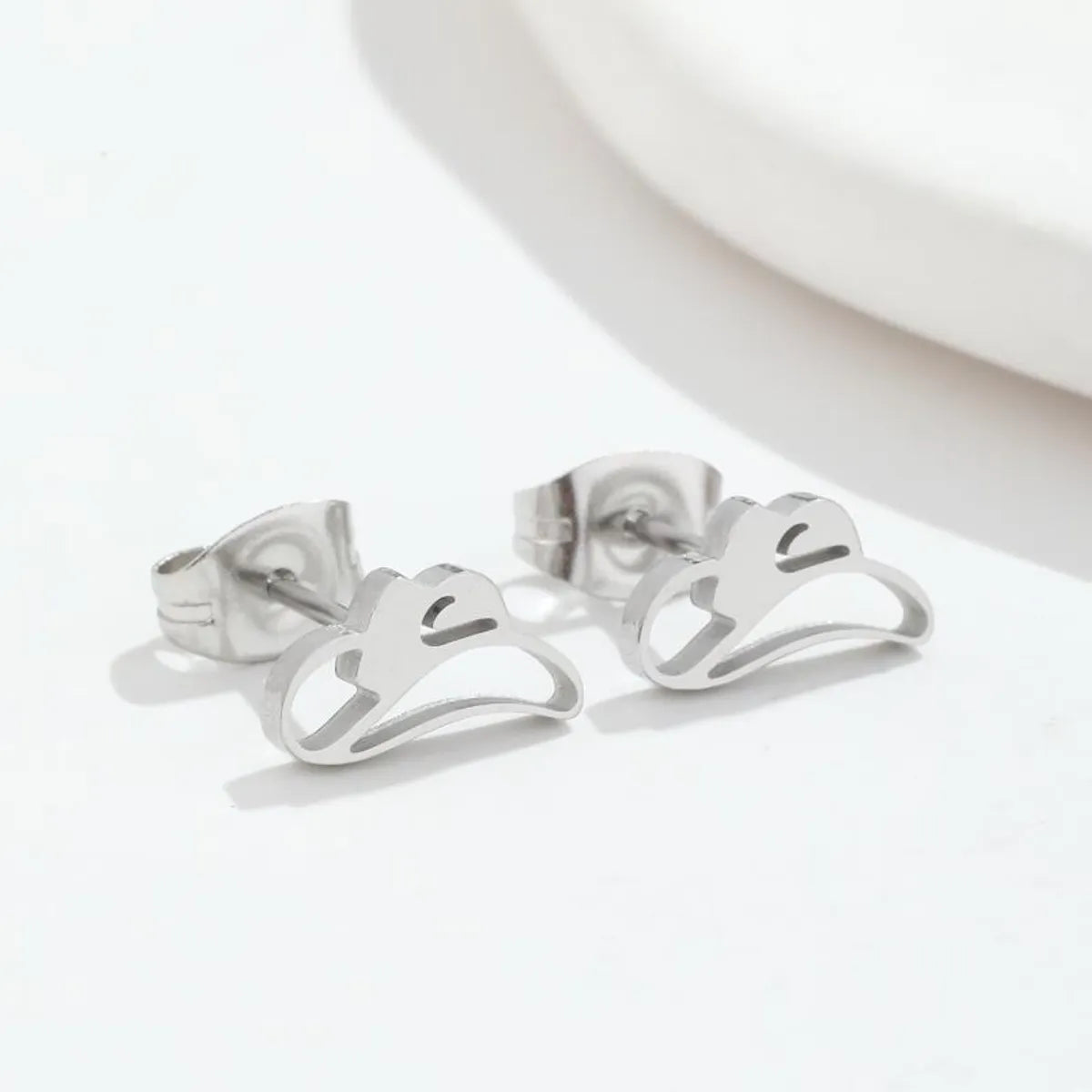 1 Pair Fashion Hat Bow Knot Irregular Plating Hollow Out 304 Stainless Steel 18K Gold Plated Ear Studs