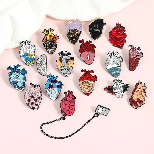 Fashion Heart Alloy Stoving Varnish Unisex Brooches