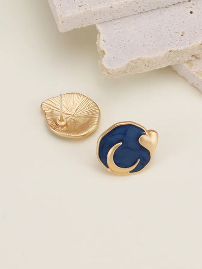 Fashion Heart Shape Alloy Asymmetrical Metal Ear Studs