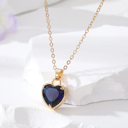 Fashion Heart Shape Alloy Inlay Glass Women'S Pendant Necklace 1 Piece