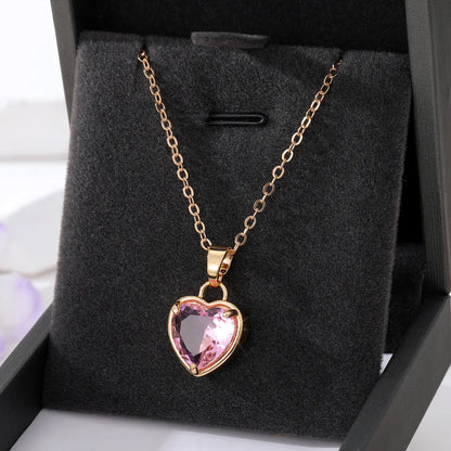 Fashion Heart Shape Alloy Inlay Glass Women'S Pendant Necklace 1 Piece