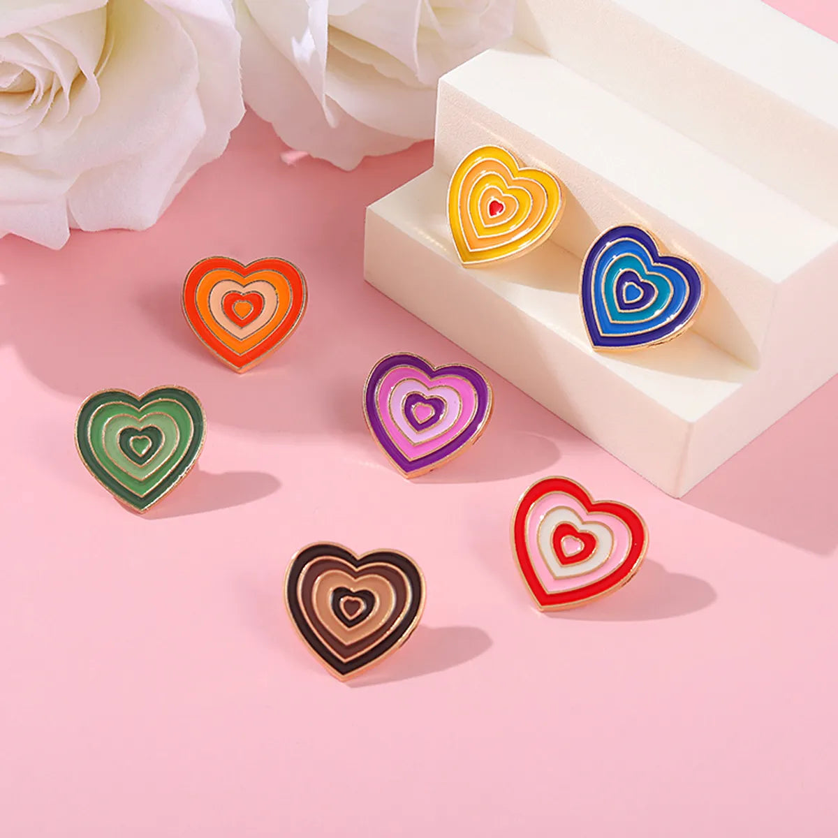 Fashion Heart Shape Alloy Plating Unisex Brooches