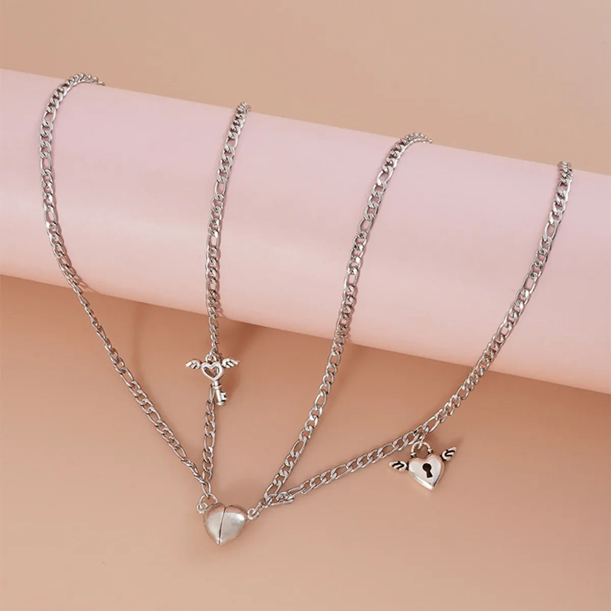 Fashion Heart Shape Alloy Plating Unisex Pendant Necklace 1 Set