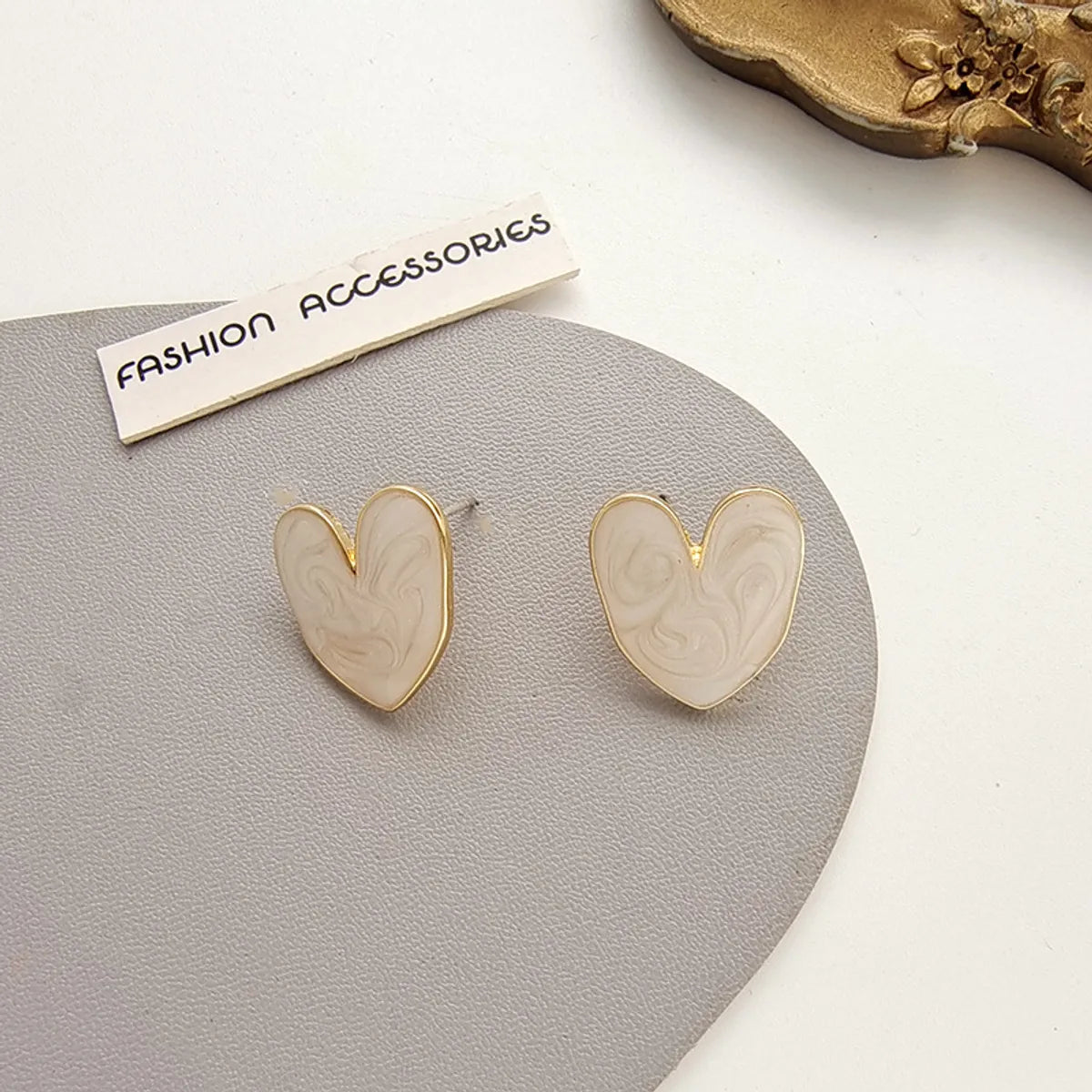 Fashion Heart Shape Alloy Stoving Varnish Ear Studs