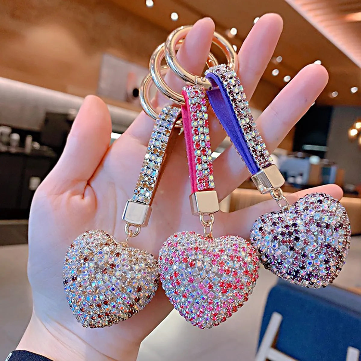 Fashion Heart Shape Arylic Metal Inlay Rhinestones Women'S Bag Pendant Keychain