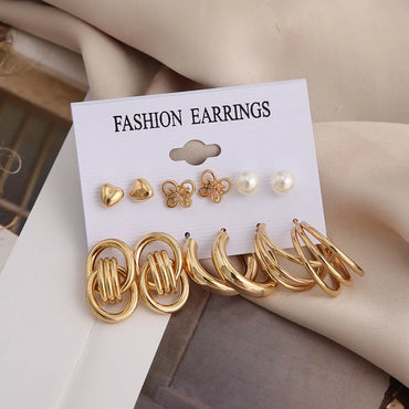 Fashion Heart Shape Butterfly Alloy Plating Inlay Pearl Women's Earrings Ear Studs 1 Set