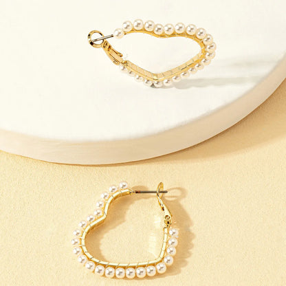 Fashion Heart Shape Mixed Materials Beads Earrings