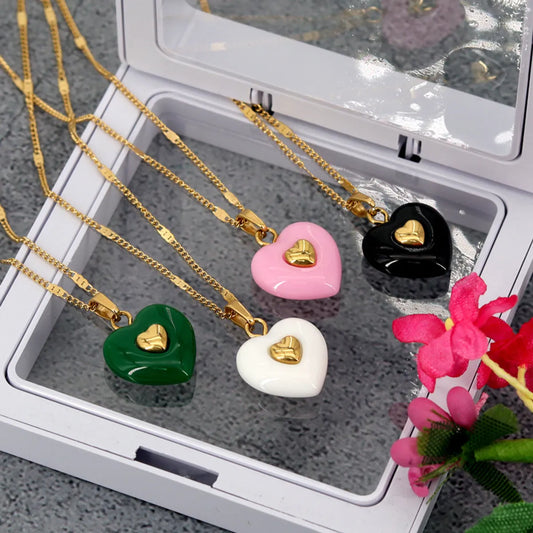 Fashion Heart Shape Resin Titanium Steel Plating Pendant Necklace 1 Piece