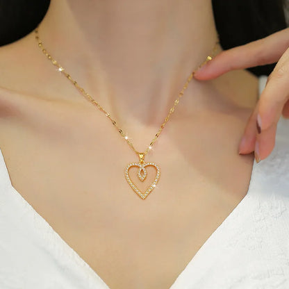 Fashion Heart Shape Stainless Steel Copper Plating Inlay Rhinestones Pendant Necklace