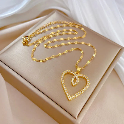 Fashion Heart Shape Stainless Steel Copper Plating Inlay Rhinestones Pendant Necklace