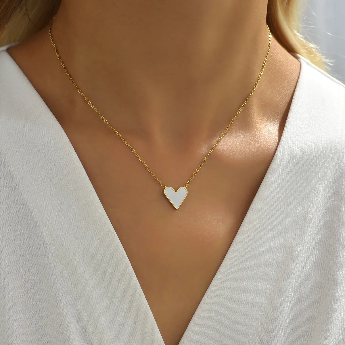 Fashion Heart Shape Stainless Steel Enamel Necklace