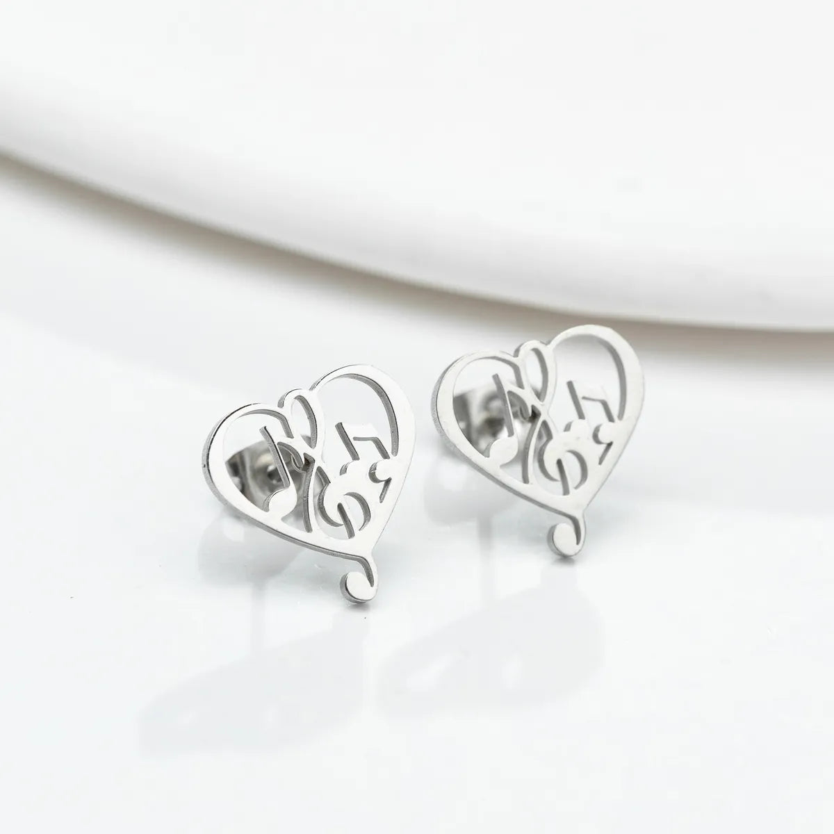 Fashion Heart Shape Plating 304 Stainless Steel No Inlaid 18K Gold Plated Ear Studs