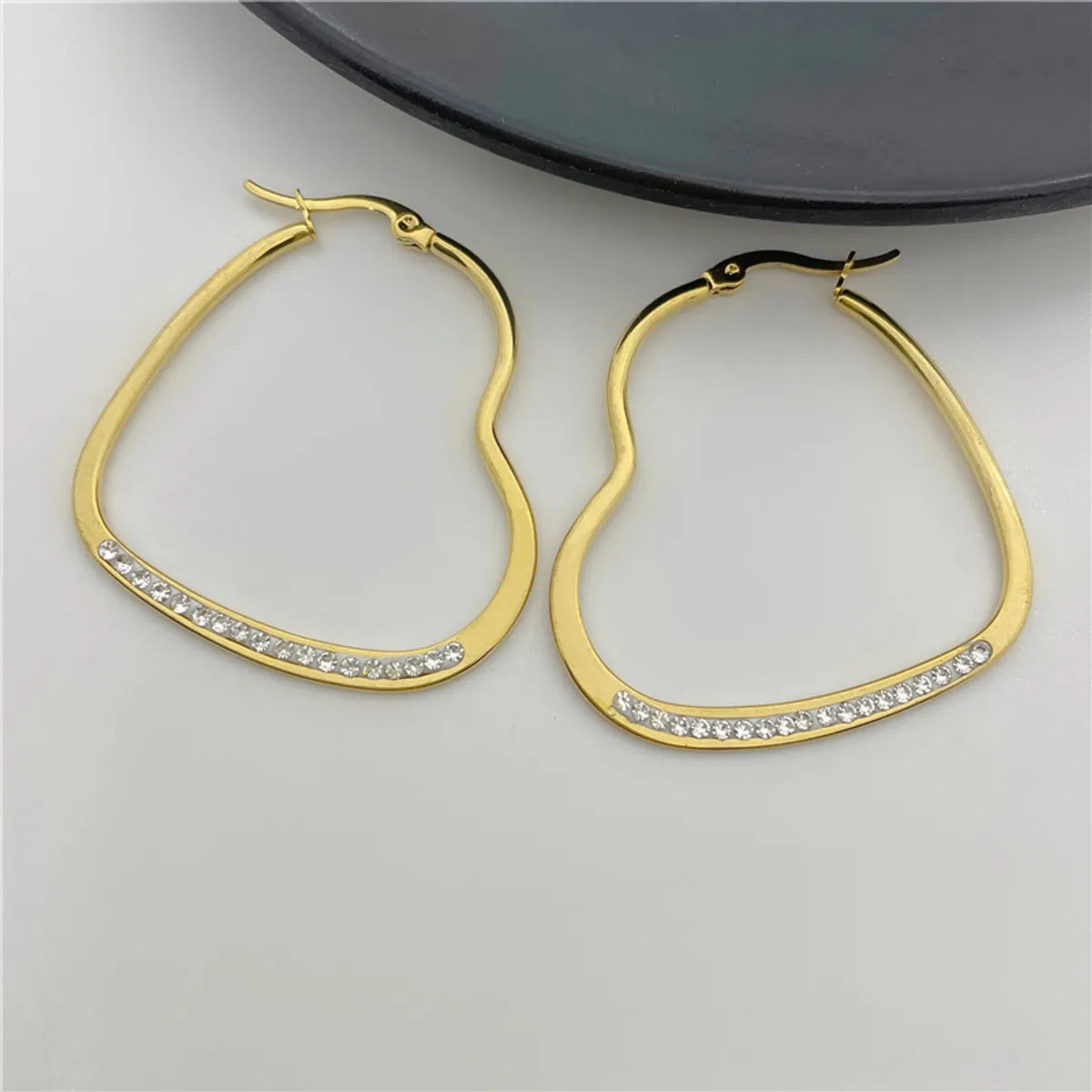 Fashion Heart Shape Titanium Steel Plating Inlay Rhinestones Hoop Earrings 1 Pair