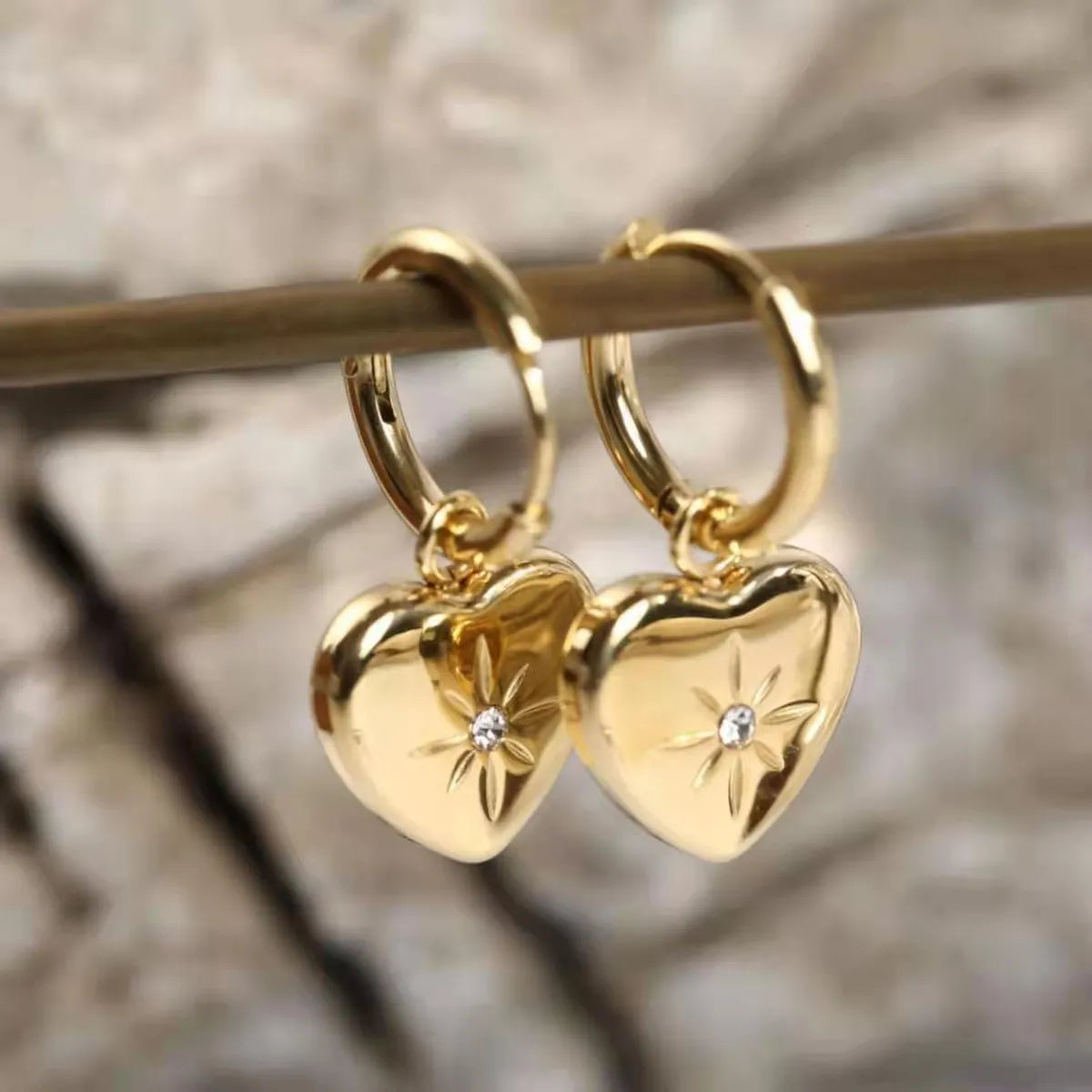 Fashion Heart Shape Titanium Steel Plating Inlay Zircon Drop Earrings 1 Pair