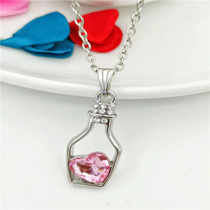 Fashion Heart Shape Wine Bottle Alloy Irregular Artificial Crystal Women'S Pendant Necklace 1 Piece