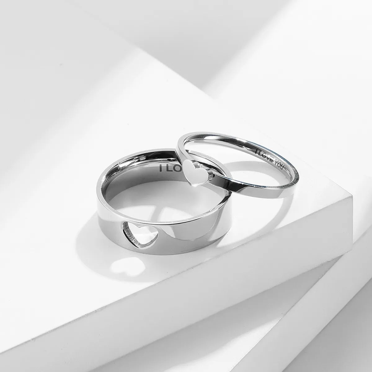 Fashion Heart-shaped Hollow Men And Women Titanium Steel Ring