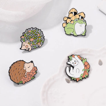 Fashion Hedgehog Cat Frog Alloy Enamel Unisex Brooches