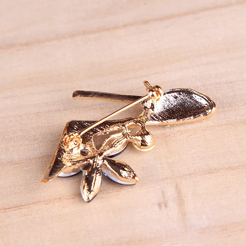 Fashion High Heel Alloy Plating Metal Artificial Rhinestones Women'S Brooches