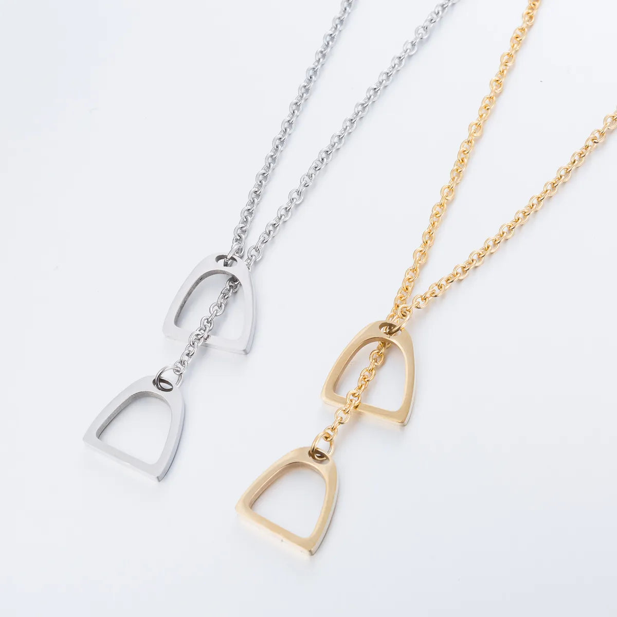 Fashion Horseshoe Stainless Steel Plating Pendant Necklace