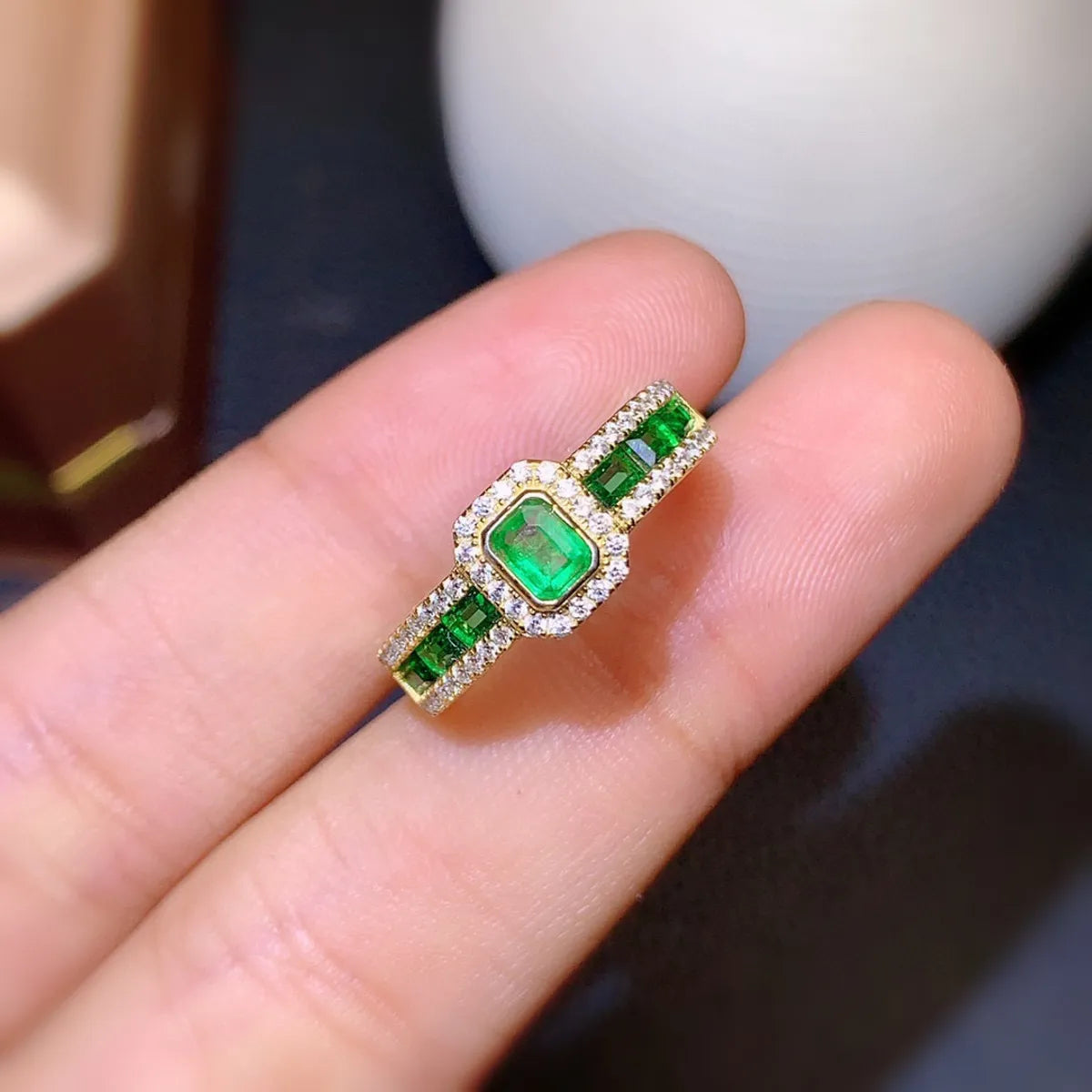 Fashion Imitation Colombian Emerald Ring Full Diamond Row Ring Opening Copper Ring