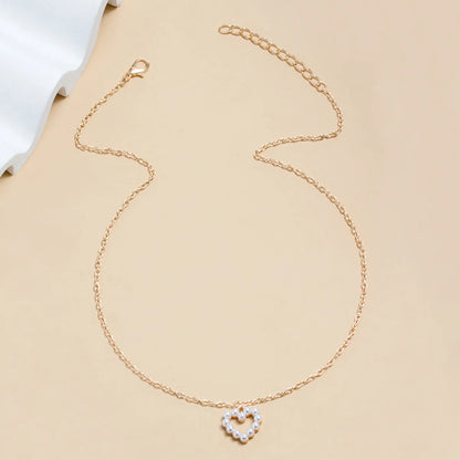 Simple Style Heart Metal Artificial Pearls Women's Pendant Necklace