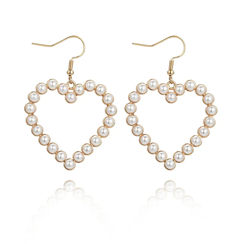 Fashion Inlaid Pearl Classic Heart Earrings Ornaments Wholesale