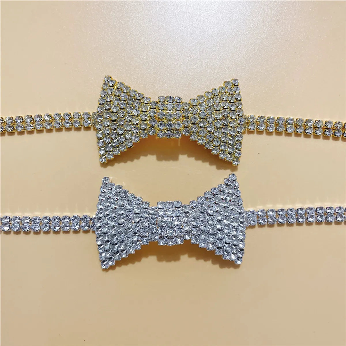 Fashion Inlaid Rhinestone Bow Tie Choker Sexy Cute Necklace Choker