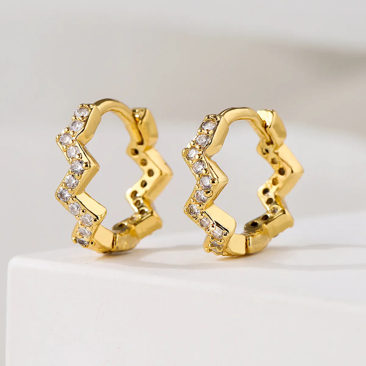 Fashion Irregular Circle Butterfly Wave Copper Plating 18k Gold Zircon Geometric Earrings