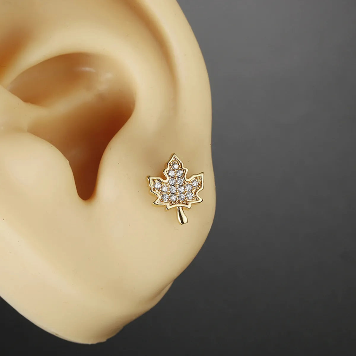 Fashion Leaf Butterfly Titanium Steel Plating Inlay Zircon Ear Studs 1 Piece