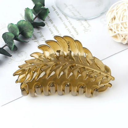 Fashion Leaves Plastic Resin Stoving Varnish Hair Claws 1 Piece