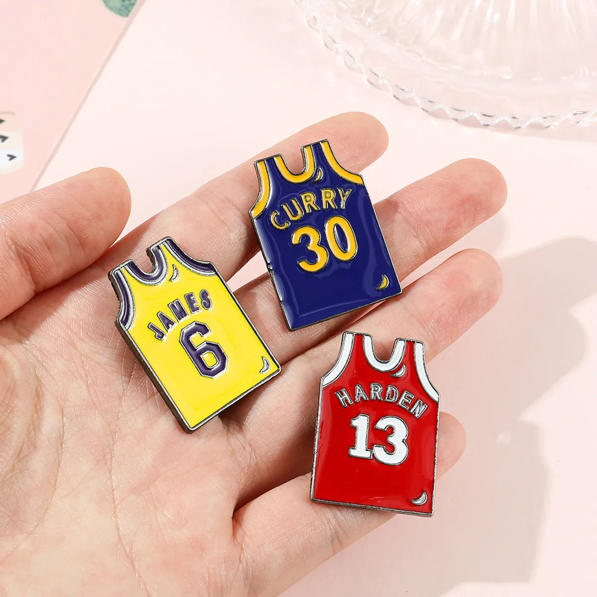 Fashion Letter Alloy Enamel Unisex Brooches