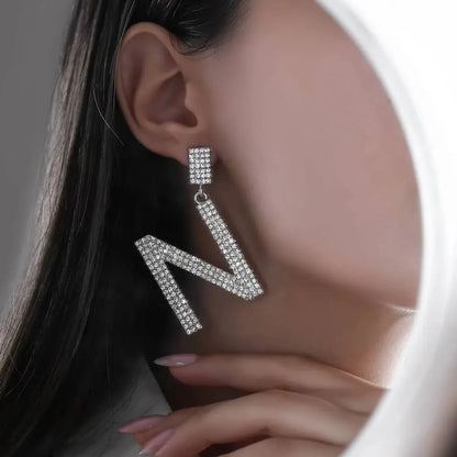 Fashion Letter Alloy Inlay Rhinestones Women's Drop Earrings 1 Pair