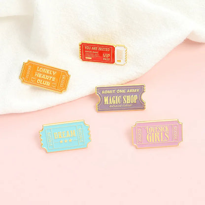 Fashion Letter Alloy Plating Unisex Brooches