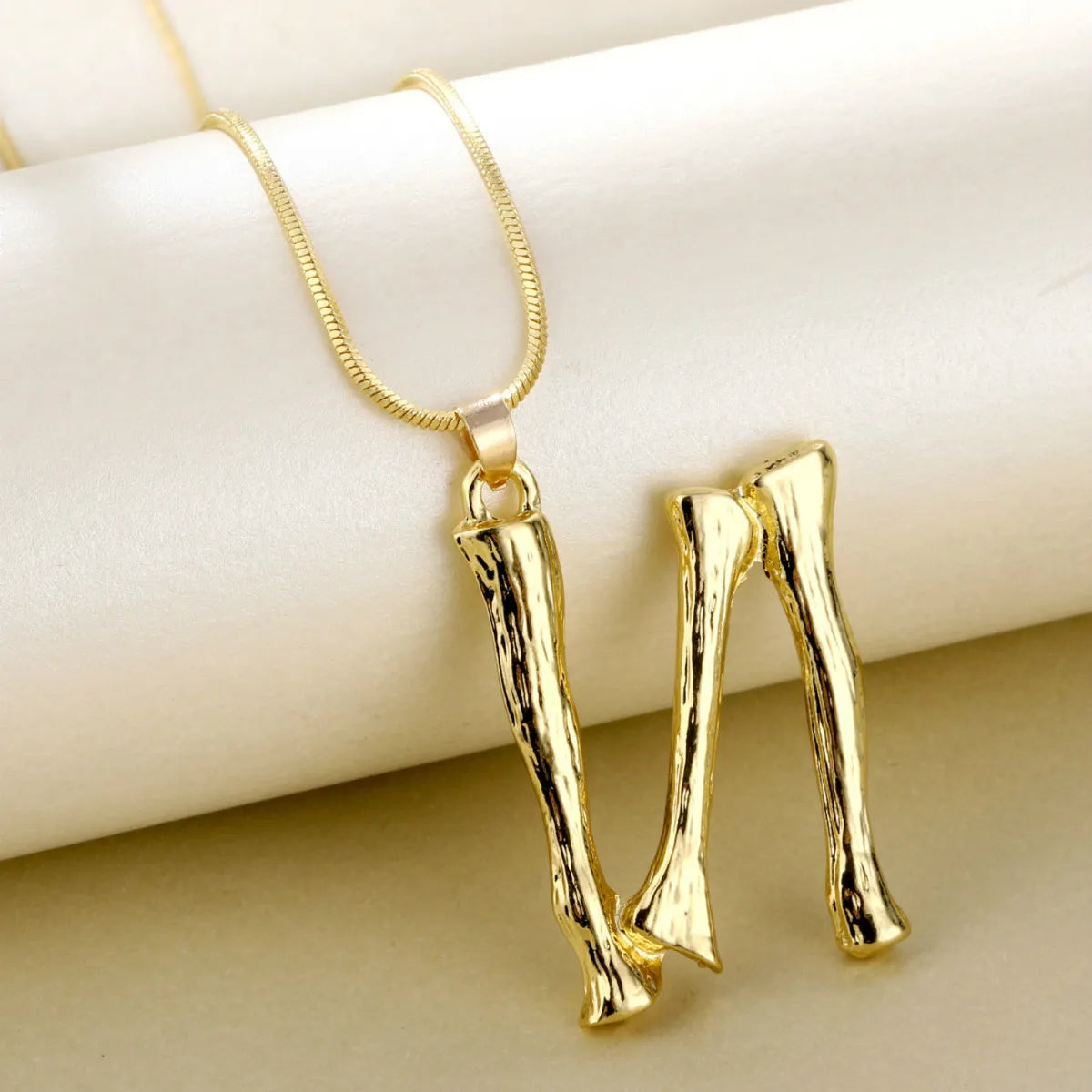 Fashion Letter Alloy Plating Women'S Pendant Necklace