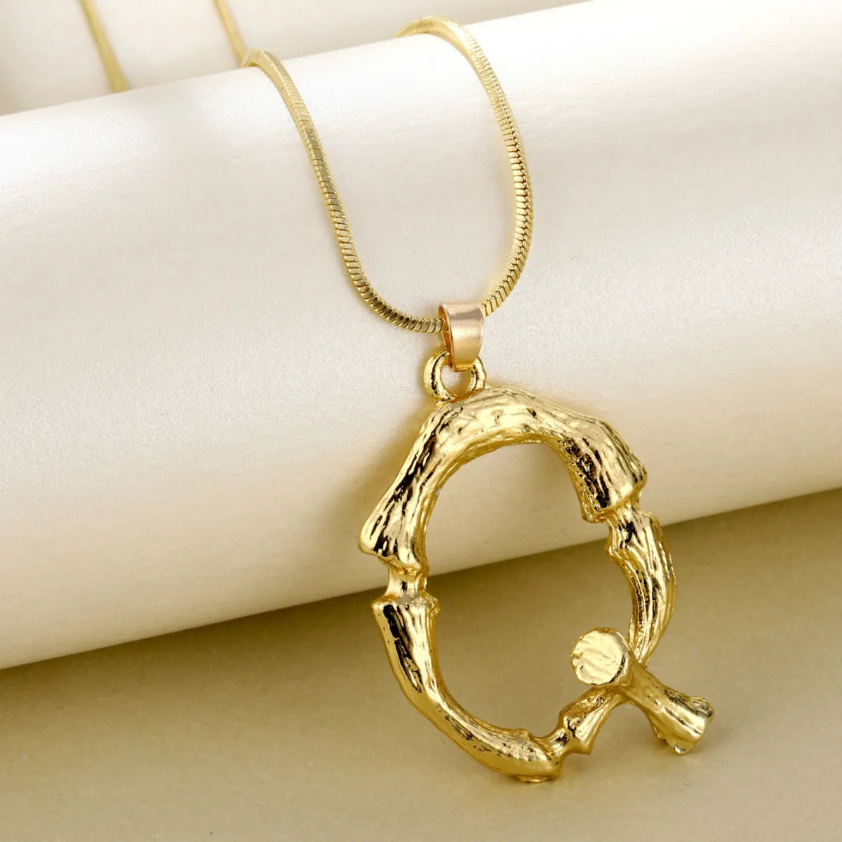 Fashion Letter Alloy Plating Women'S Pendant Necklace